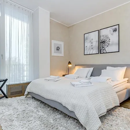 Iconic Luxury Penthouse In Heart Of Διαμέρισμα *