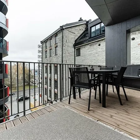 Διαμέρισμα Iconic Luxury Penthouse In Heart Of